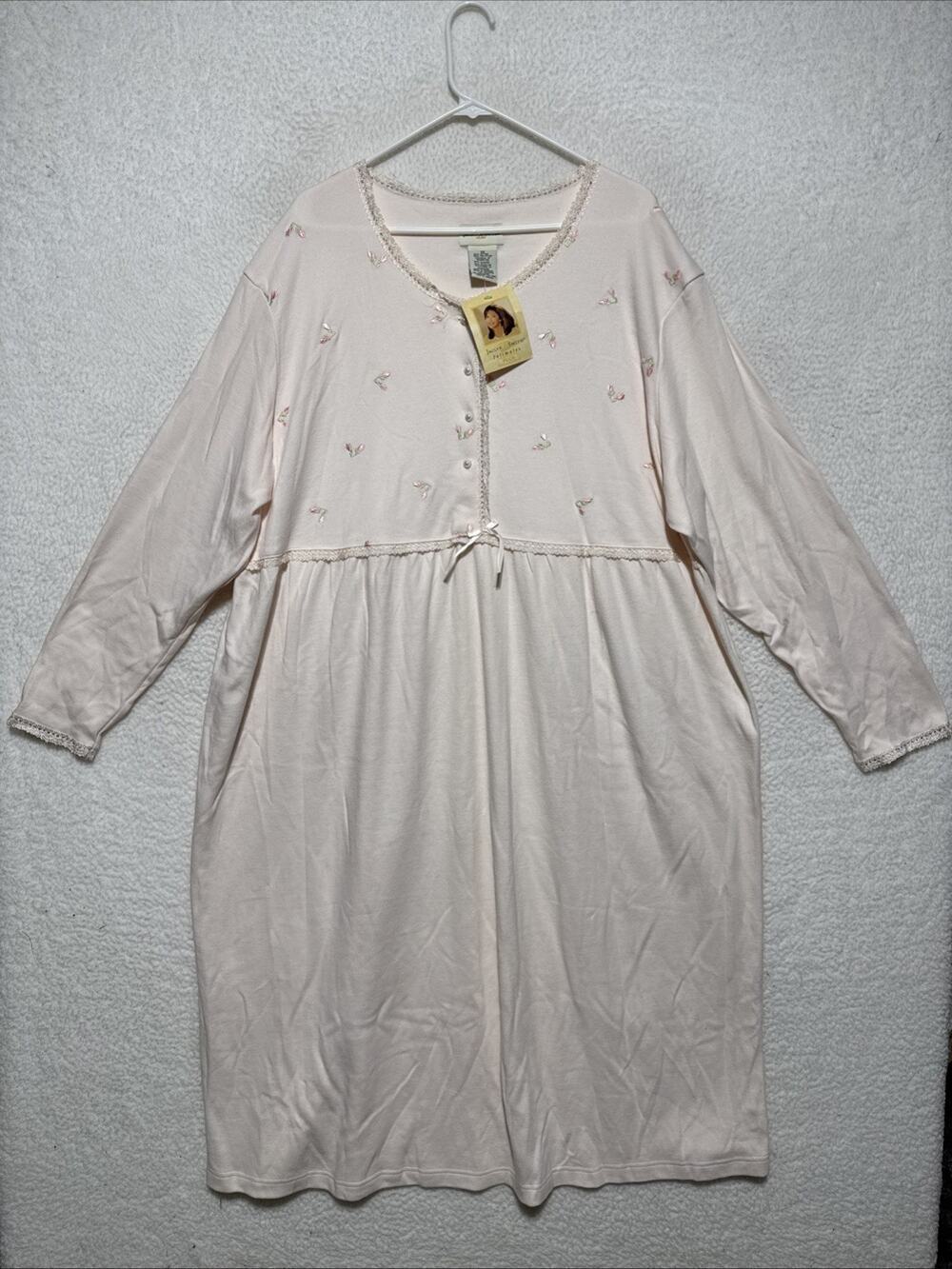 VTG 80’s Jaclyn Smith Pink Embroidered Floral Fleece Nightgown Women’s Size 3XL